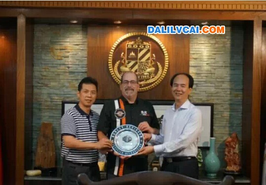 佛山中南鋁車輪榮獲哈雷全球最佳供應商獎牌