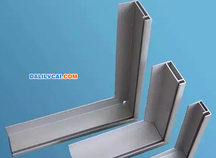 興發鋁材生產的太陽能鋁型材邊框產品