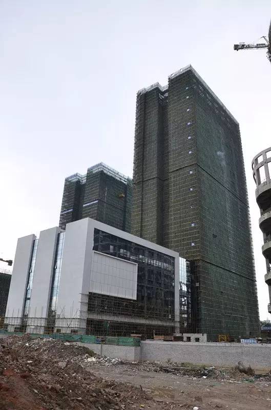 華昌大廈6月份施工現場