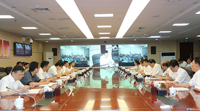 中鋁公司召開黨建工作暨“兩學(xué)一做”視頻會議現(xiàn)場