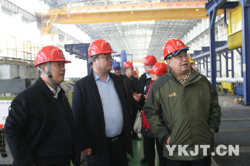 中國國防工業企業協會到輕合金公司調研1